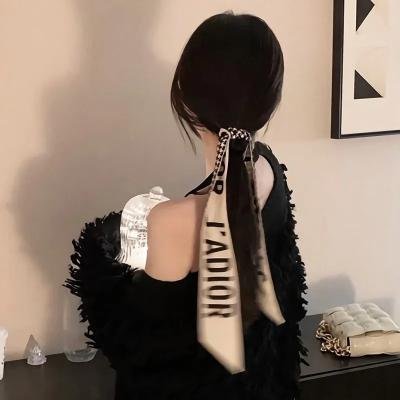 宫锁珠帘